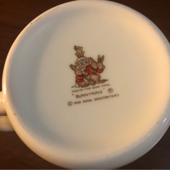 Bunnykins Christening Double Handled Mug by Royal Doulton - Picture 5 of 5